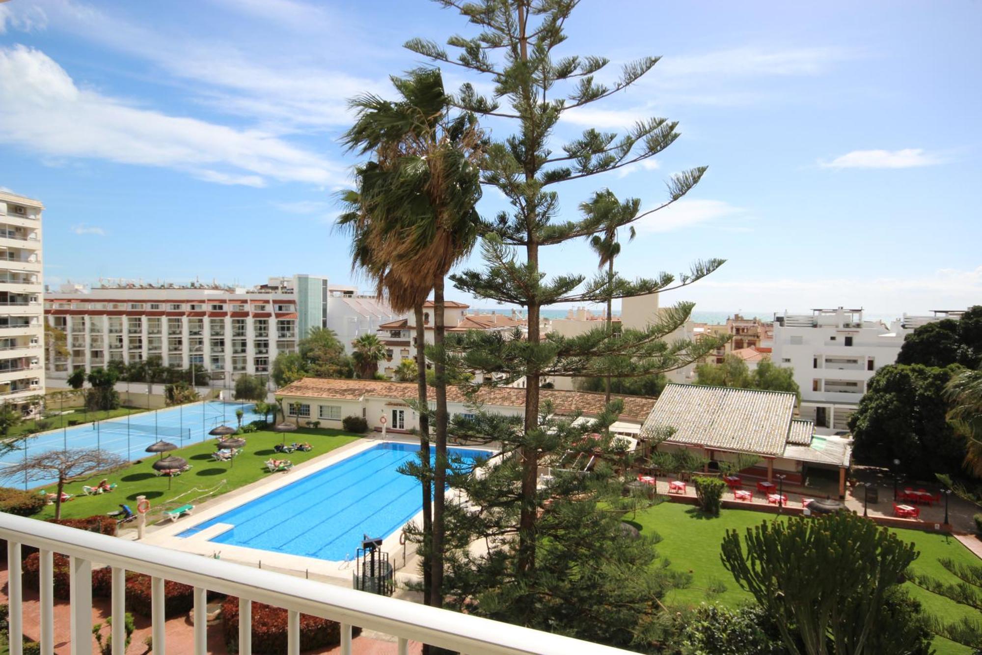 Apartment Carihuela Palace 414 By Ivi Real Estate Torremolinos